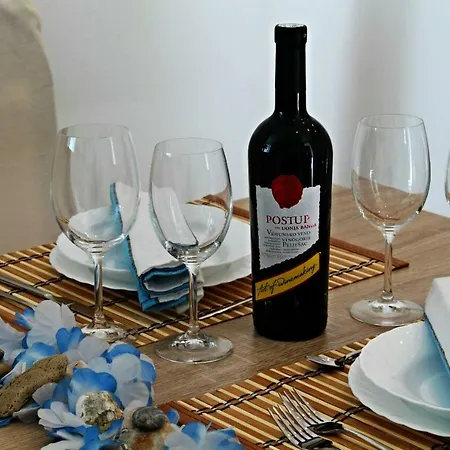 Apartman Lovric *